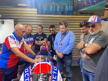 MotoGP Premier APEX <br /> Pilotes MotoGP